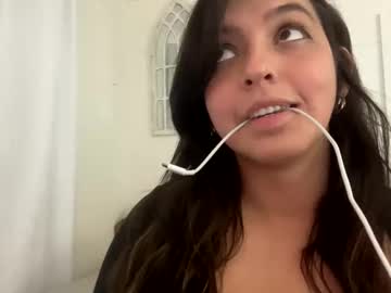 straightoutthetrailer's chat room