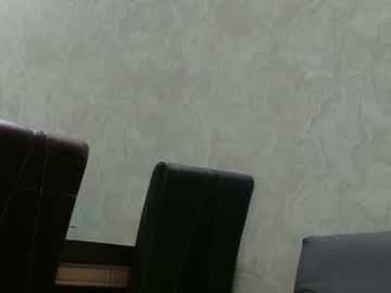 v_deville's chat room