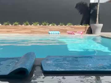 chloecookk's chat room