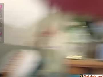 aliceriverscam's chat room