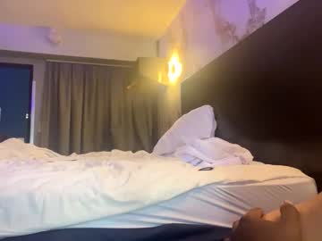 heavenlybaebee's chat room