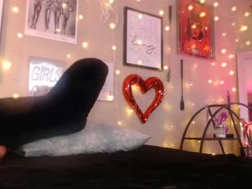 milf_lacey's chat room