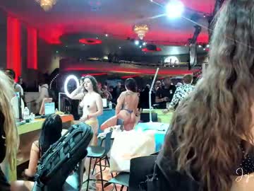 jojodelow's chat room