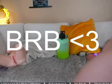 vivid_whit's chat room