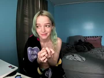 dadwouldbeproud1's chat room