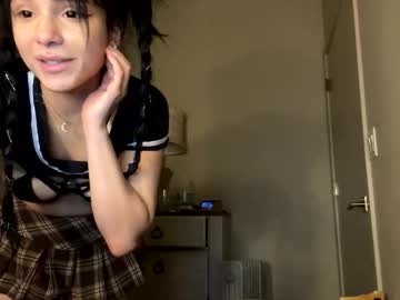 esoterickitten777's chat room