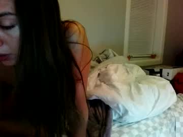 kaylaelizabeth97's chat room