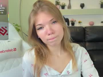 michafox's chat room