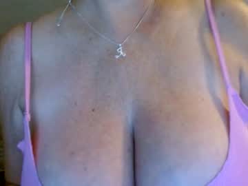 alannarack's chat room