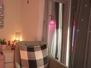 mysticxkitty's chat room