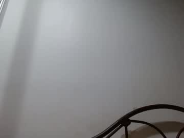 lizbronx17's chat room