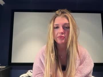 alyssastonee's chat room