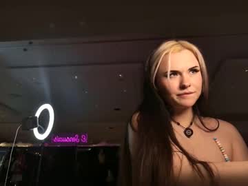 iammisstery's chat room