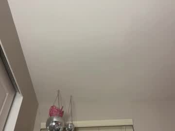 mazzih21's chat room