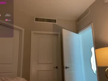 xoxoxjenn's chat room