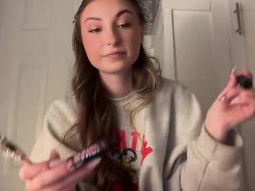 fantasyella's chat room