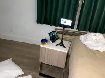 kibrombariu45's chat room