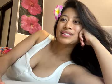 hawaiigirl_'s chat room