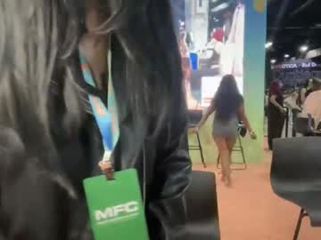 _natycutei19's chat room