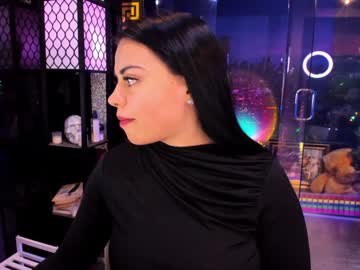 alma_pearl's chat room