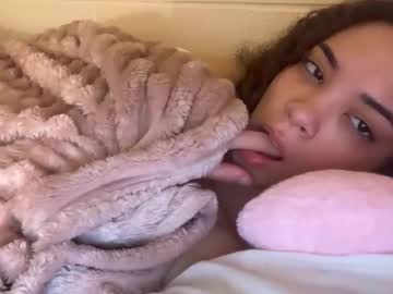 mixedmamas's chat room