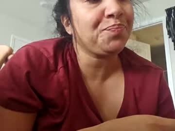 annie23mal's chat room