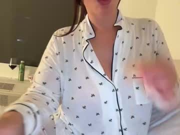 pollyyypocket's chat room