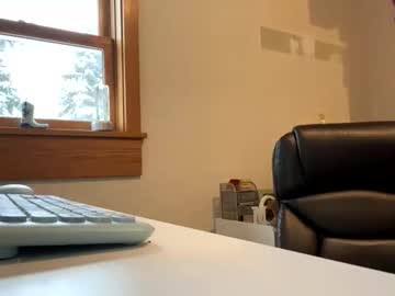 blueeyedddvixen's chat room