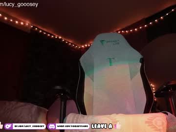 lucy_gooosey's chat room