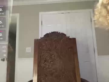 irispink1's chat room