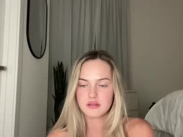 luvaimee's chat room