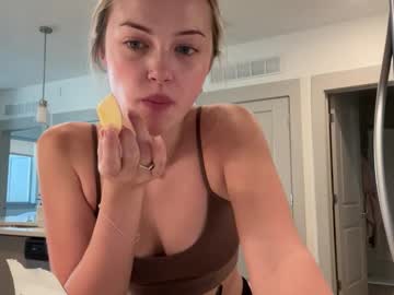 luvaimee's chat room