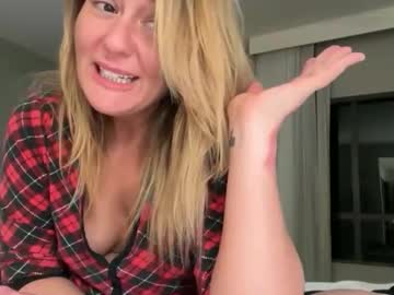 missbritneyfoxx's chat room