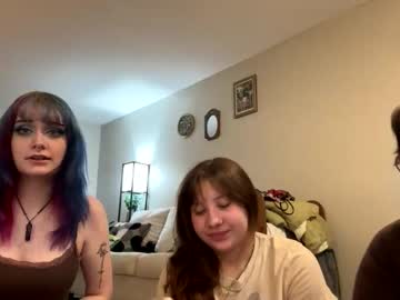 thewildwildwest's chat room