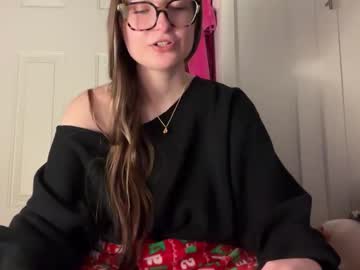 fantasyella's chat room