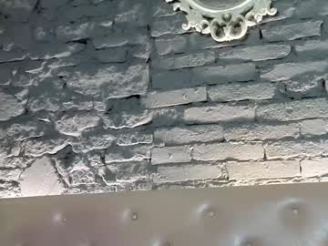 vixvixenn's chat room