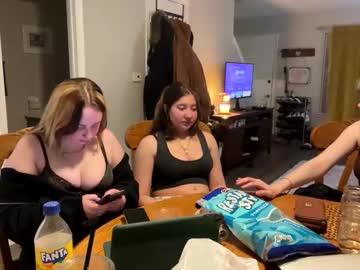 carpetmunchers's chat room