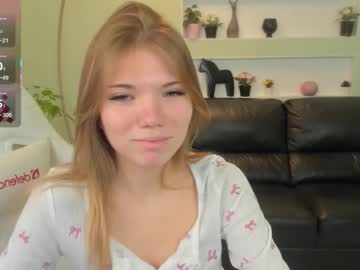 michafox's chat room