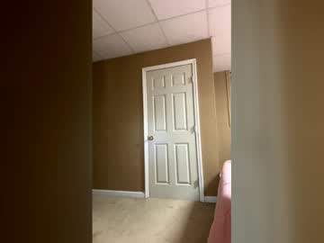 bubblesxxx615xxx601's chat room