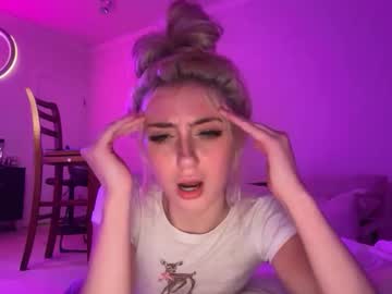 chloeros3e's chat room