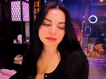 alma_pearl's chat room