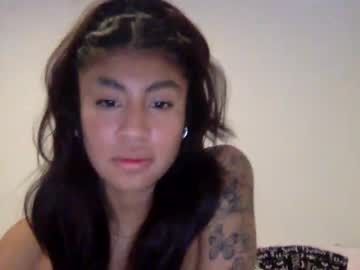 pretty_girl828687's chat room