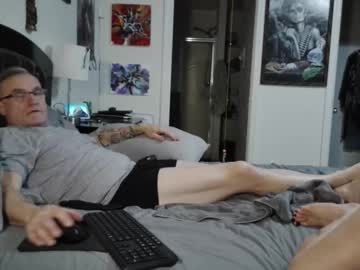 spankandsubmit's chat room