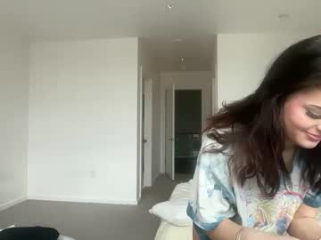 lilybrown07's chat room