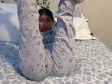 pretty_girl828687's chat room