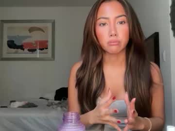 dollyrhodesss's chat room