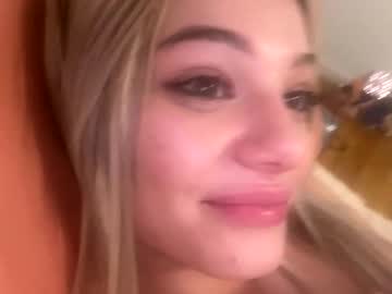 britneycherry08's chat room