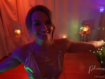 phoenix_taylor's chat room