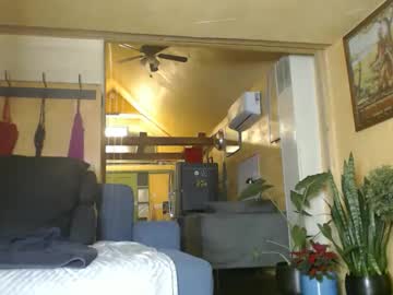 kimberlyfaysantana's chat room