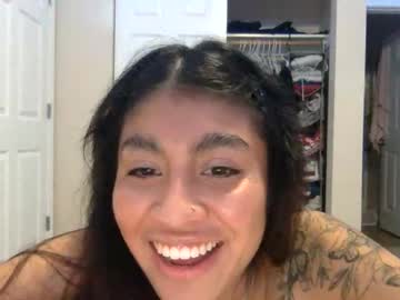 pretty_girl828687's chat room